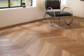 Parquet en point de Hungría pose par nos soins