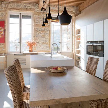 Cuisine moderne ancien bâtiment